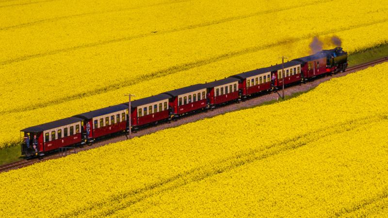 A történelem lapjain egy olyan eddig ismeretlen fordulatra van szüksége az emberiségnek, amely új irányokat és lehetőségeket nyit meg a jövő számára.