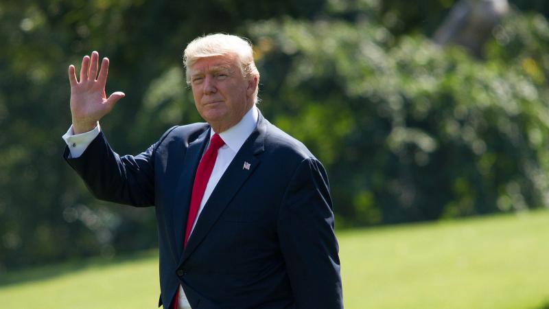 Trump: Az amerikaiak vámbevételekből részesedhetnek osztalékként.